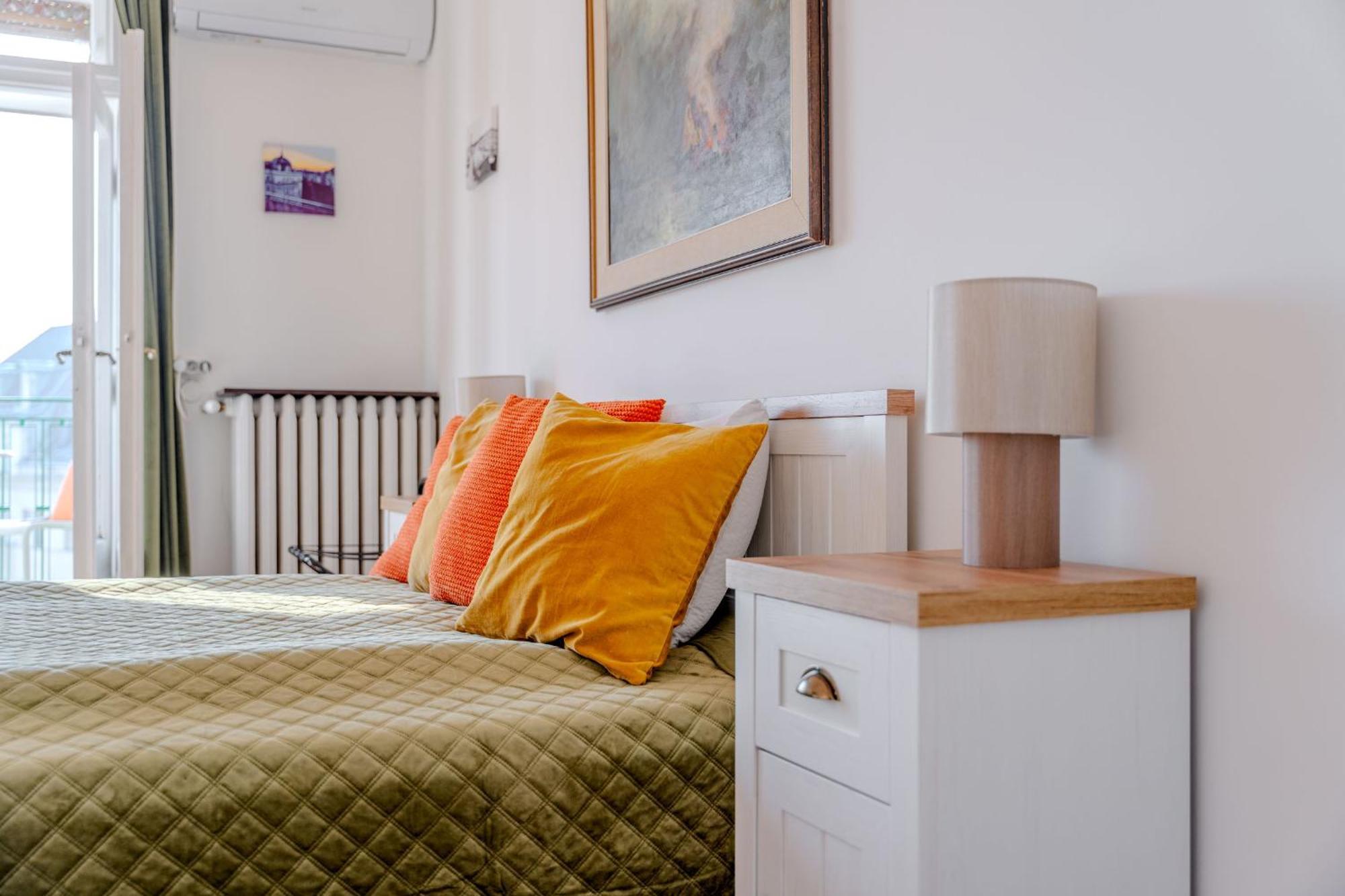 Apartment Cozy Buda Budapest